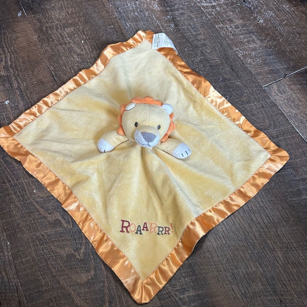 Stepping Stones Yellow Lion Security Blanket Orange Satin Border Roaarrr Lovey